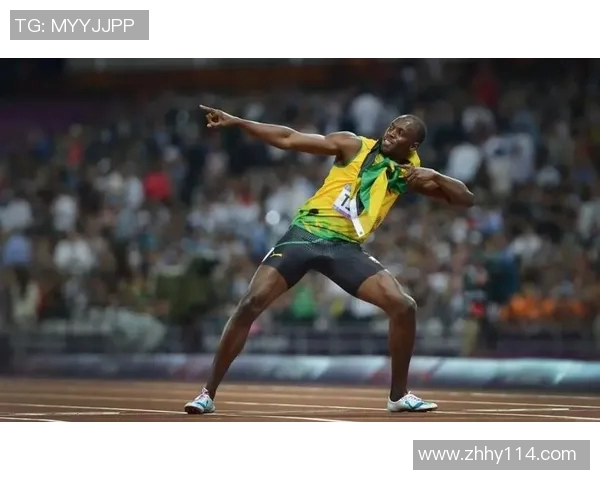 足球传奇从过去到现在的辉煌足迹逐步呈现,球星风采一目了然 足球传奇从过去到现在的辉煌足迹逐步呈现,球星风采一目了然